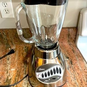 Oster Blender 16 speed